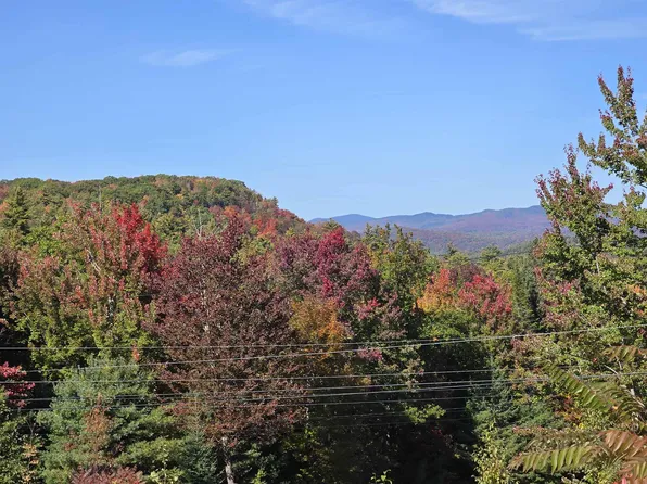 1095 Slate Ledge Road, Waterford, VT 05819
