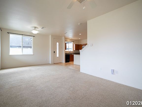 5th image of 414 Malamalama St