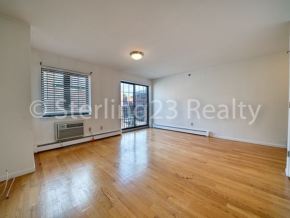 2nd image of 2214 Astoria Blvd #D2