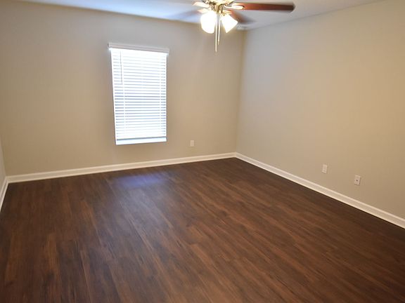 5th image of 268 NW Bayshore Blvd