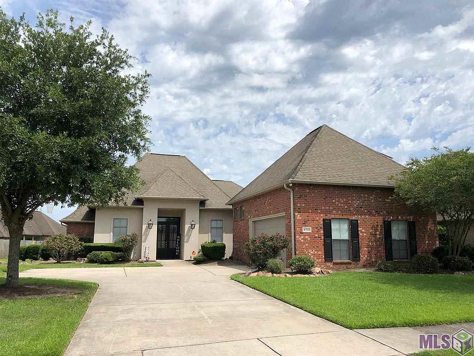 1st image of 41110 Merrimac Dr
