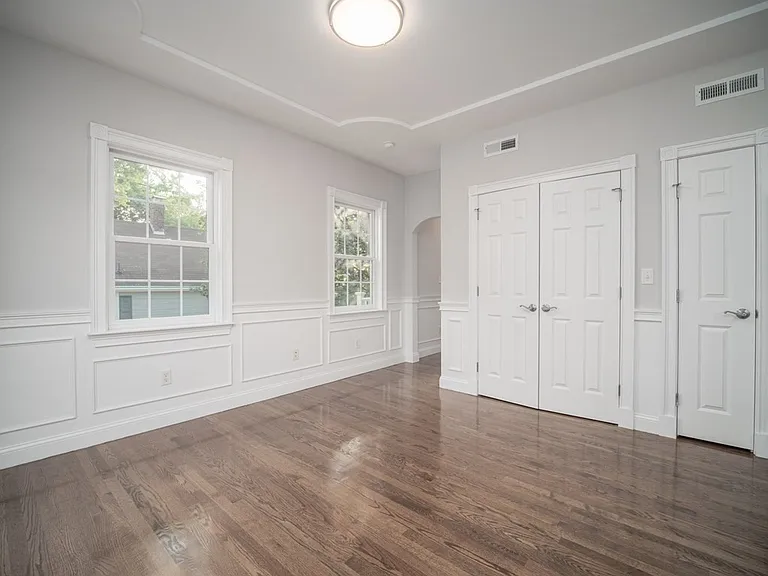 8 Richardson St #2 — Photo 13