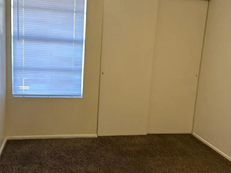 360 S 1st Ave #10 — Photo 5