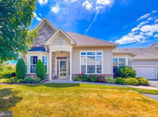 259 Willow Dr, Newtown, PA 18940