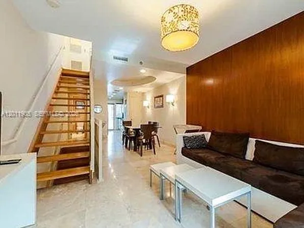 208 Washington Ave #11, Miami Beach, FL 33139