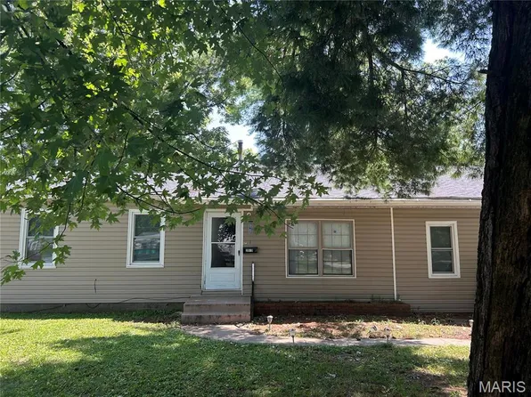3919 White St, Cahokia, IL 62206