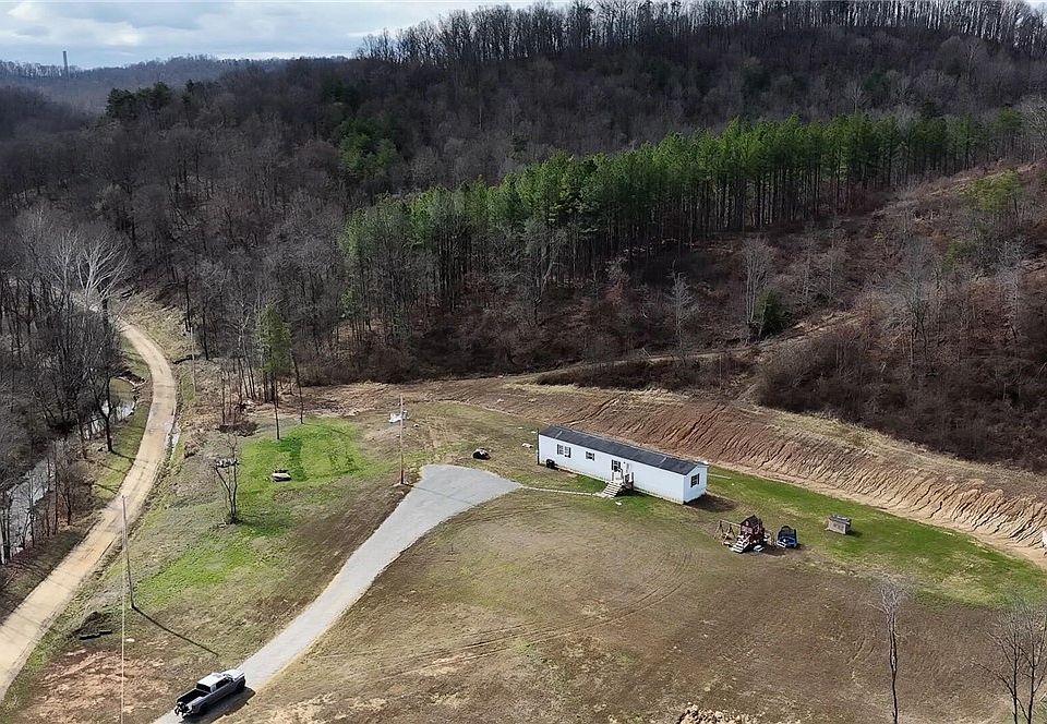 1st image of 28757 Sharon Hollow Rd