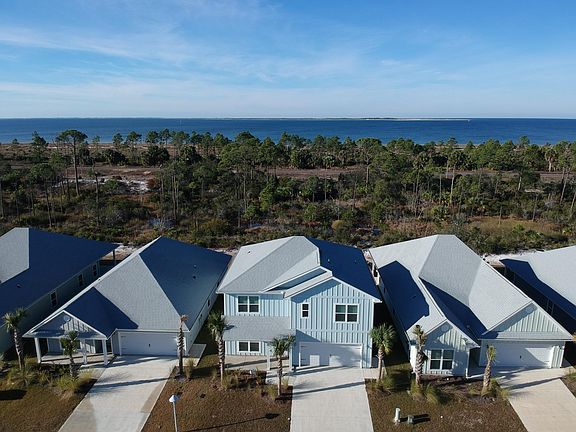 2nd image of 328 Sea Grove Way