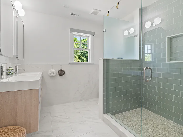 9 Deluca Dr — Photo 18