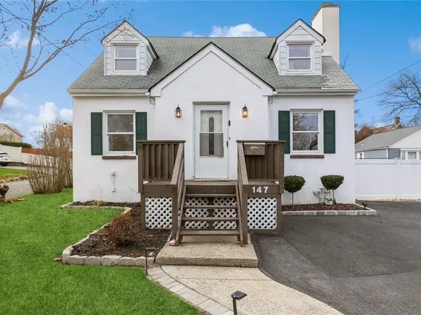 147 Ridge Street, Pearl River, NY 10965