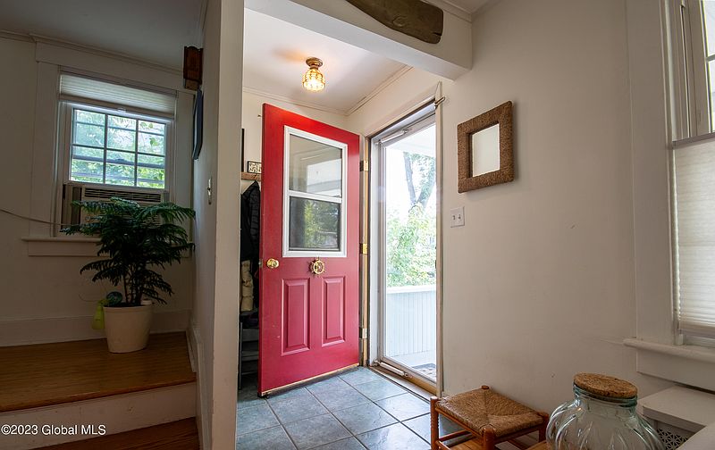 5th image of 180 Adams Street