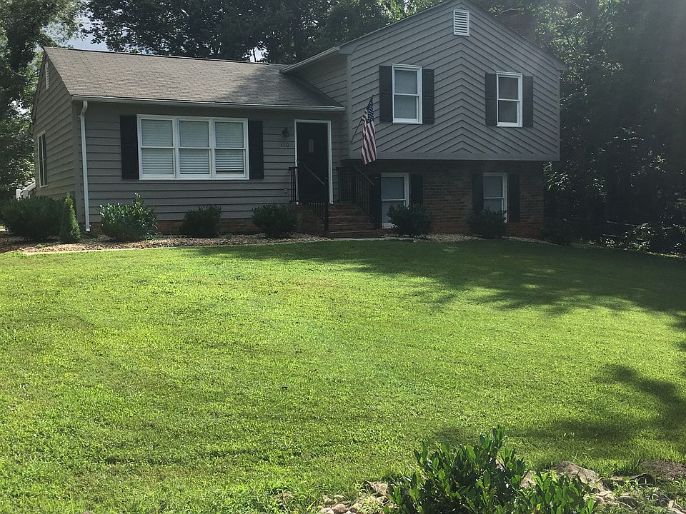 1st image of 110 Woodruff Cir