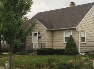 1704 S Grant St, Bay City, MI 48708