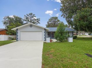 2 Fernham Ln, Palm Coast, FL 32137