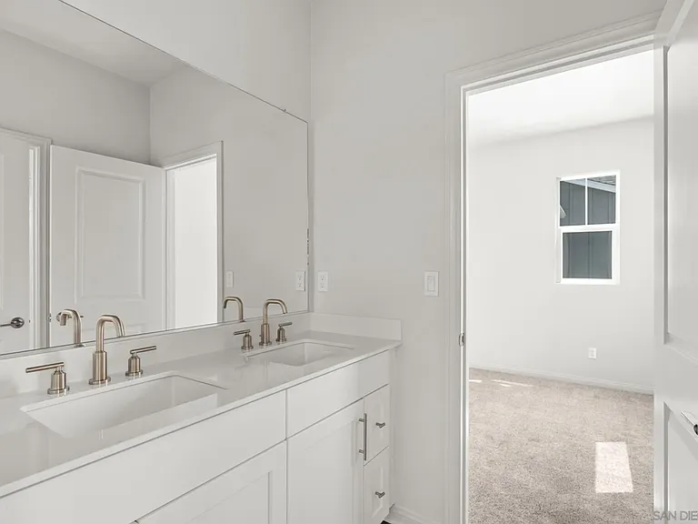 1523 Wingwood Ln — Photo 23