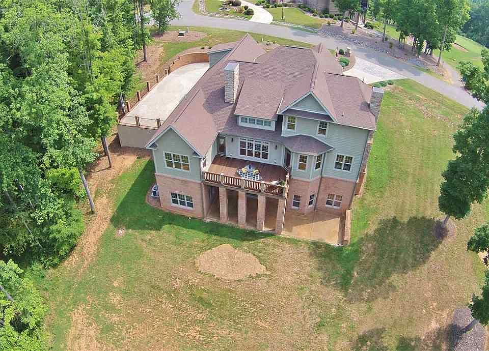 1st image of 129 Broken Arrow Dr