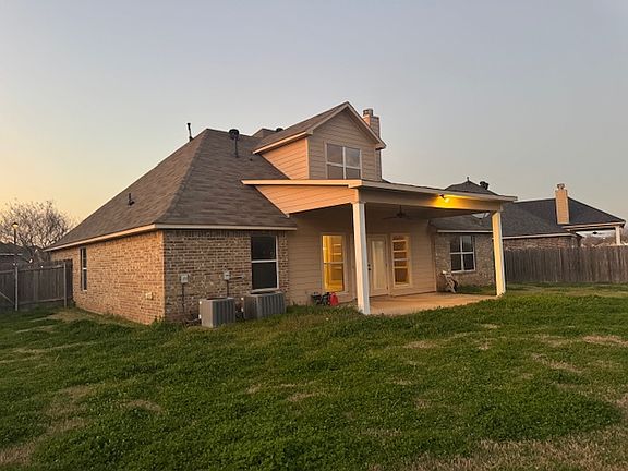 3rd image of 318 Cotton Pointe