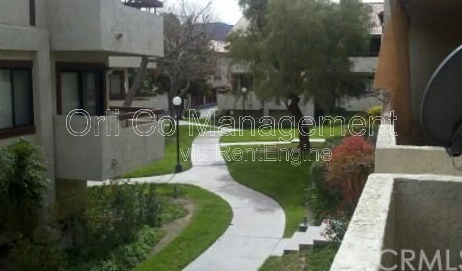 2 bed, 2.0 bath, 843 sqft, $2,450 — Photo 1