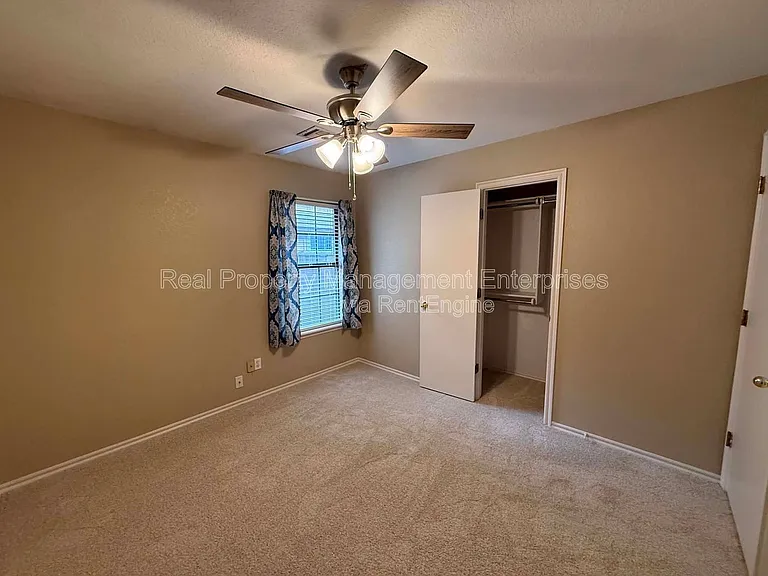 4101 Heritage Place Dr — Photo 18