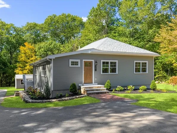 301 Pine St, Norwell, MA 02061
