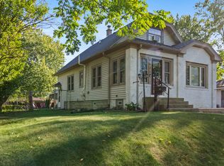 8521 W Arthur Ave, West Allis, WI 53227