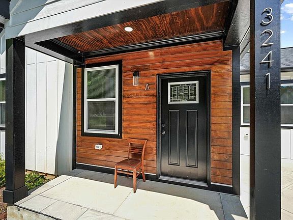 5th image of 3241 Rowena Ave