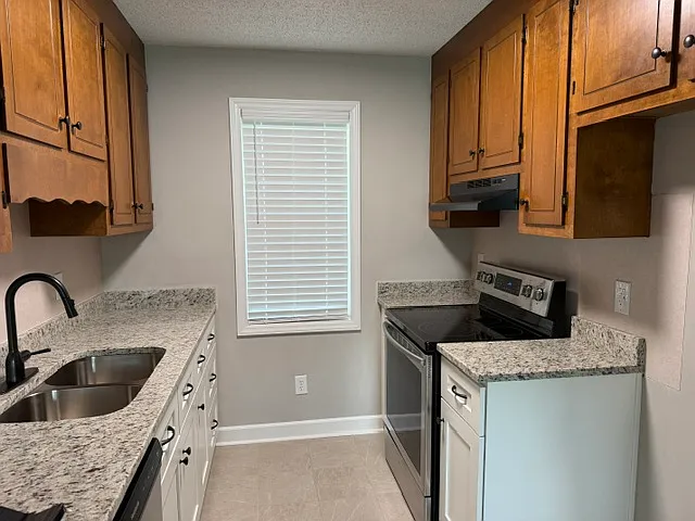 22 Winter Cir — Photo 2