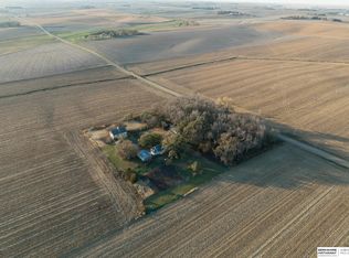 2471 D Rd, Oakland, NE 68045