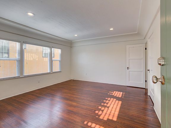 Living area 2