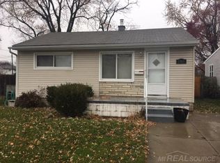 1301 E Pearl Ave, Hazel Park, MI