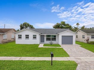 22171 SW 62nd Ave, Boca Raton, FL 33428