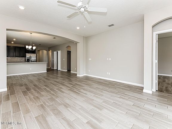 3rd image of 9967 PAVNES CREEK Drive