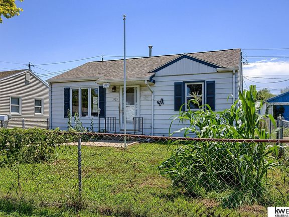 2nd image of 3505 9th Ave