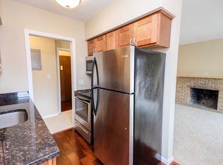 Parkview Court, Saint Paul, MN 55109