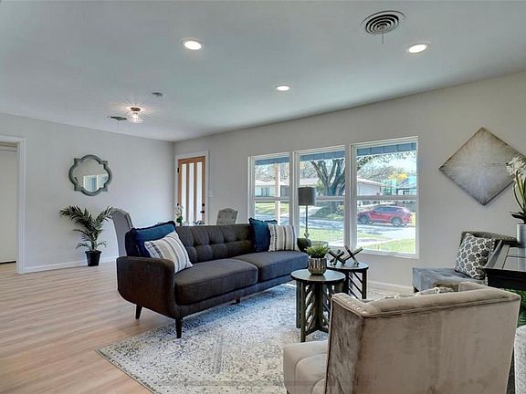 2nd image of 6516 Malvey Ave