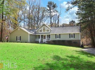 205 Brookshire Dr, Fayetteville, GA 30215