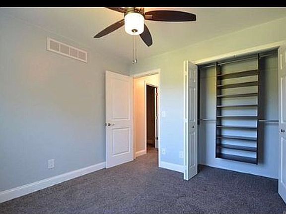 4th image of 215 Aqueduct Dr #109