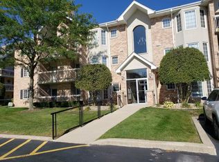 7771 Bristol Park Dr UNIT 1NW, Tinley Park, IL 60477
