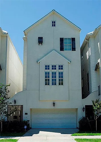 6310 Grand Blvd Photo 1