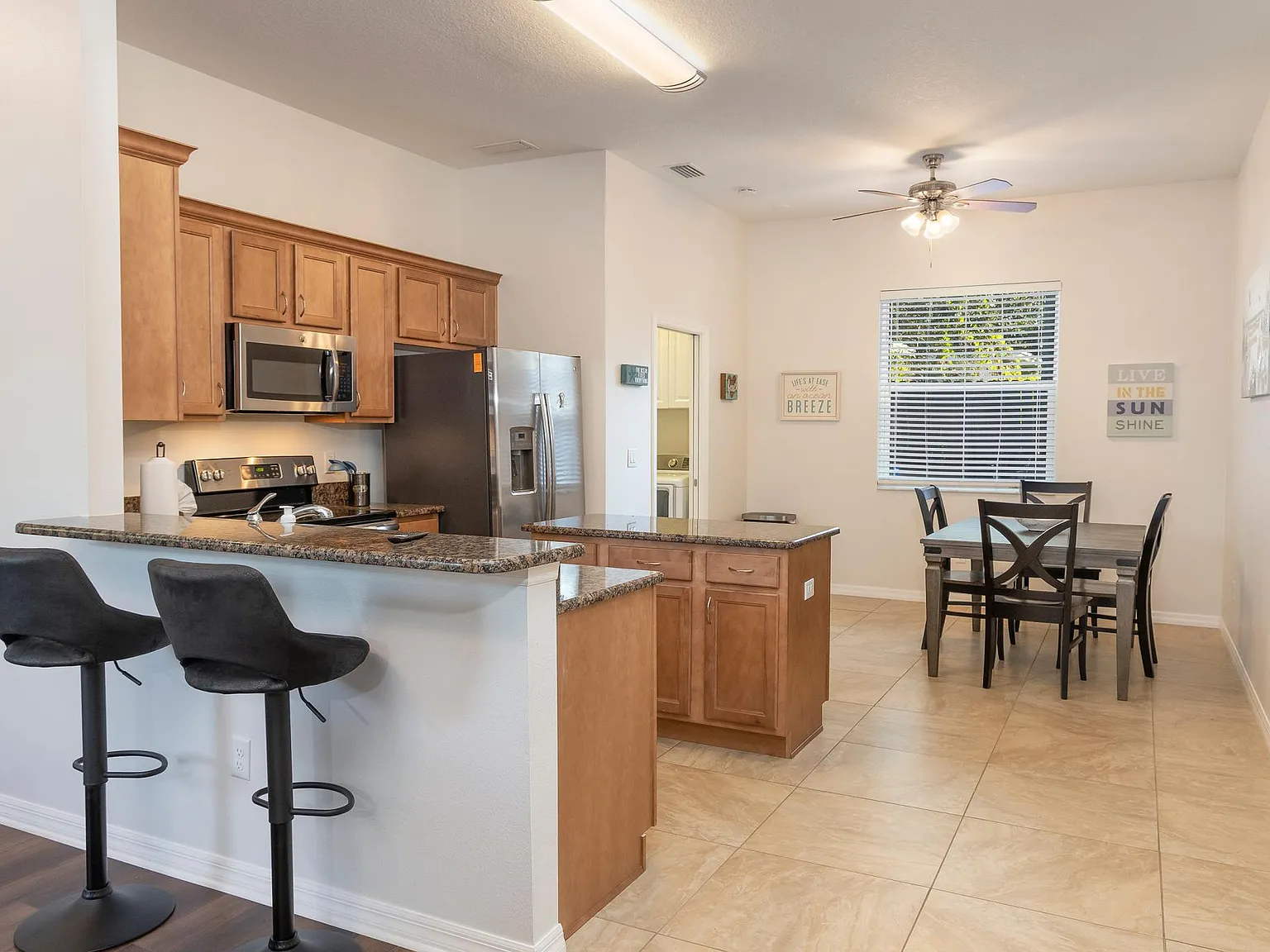 3 bed, 1453 sqft, $2,700 — Photo 4