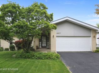 6807 Ticonderoga Rd, Downers Grove, IL 60516