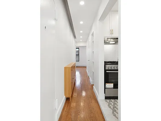 Rented by Corcoran | media 14