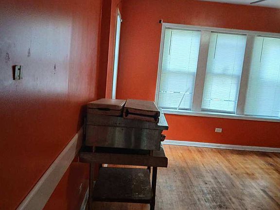 5th image of 1805 N Mason Ave
