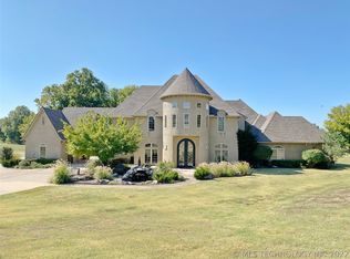 10602 S Elgin Ave W, Jenks, OK 74037