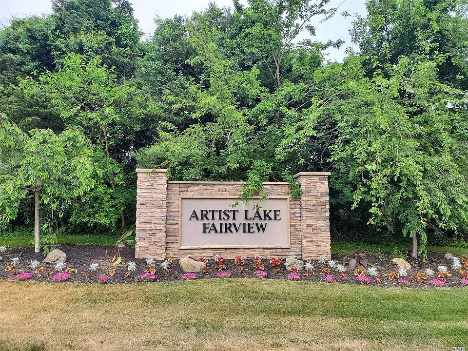 1st image of 36 Artist Lake Dr