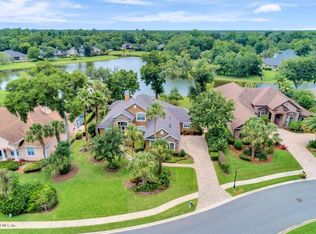 13822 Saxon Lake Dr, Jacksonville, FL 32225
