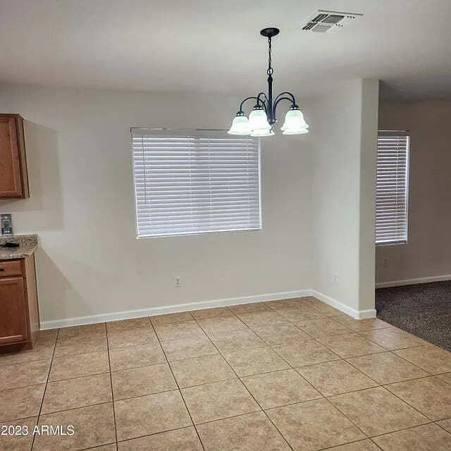 4 bed, 2.0 bath, 1861 sqft, $1,995 — Photo 4