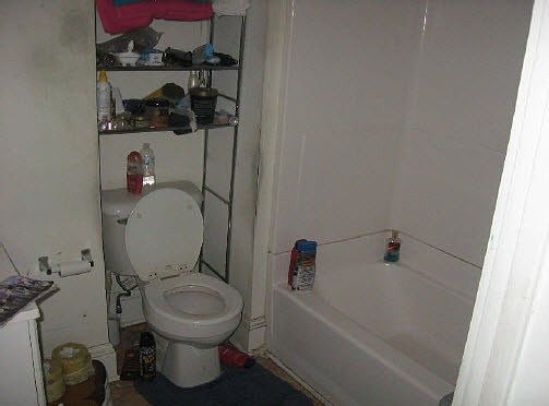 4th image of 1079 E 177th St