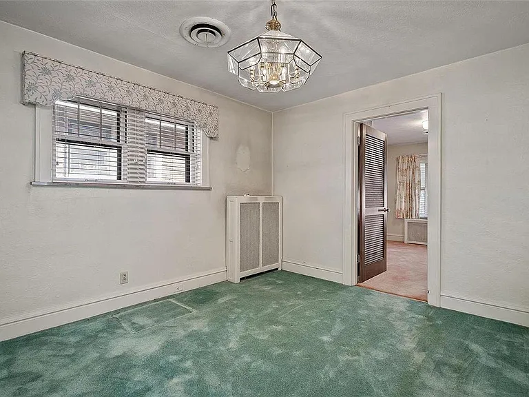 3835 Burgen Ave — Photo 6