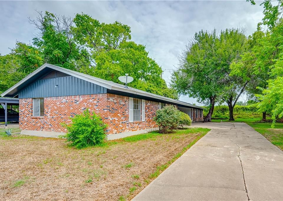1st image of 2716 Saint Edwards Cir #A